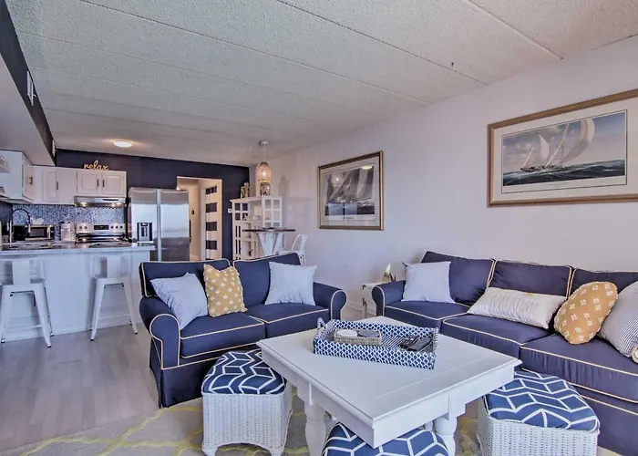 Waterfront + Pool! Ocean 1 Mi To