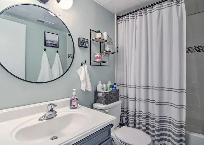 Holiday home Waterfront + Pool! Ocean 1 Mi To *